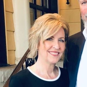 Meet your Posher, Sherry